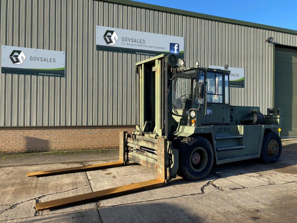 Valmet 1612 16 Ton Forklift - Govsales of mod surplus ex army trucks, ex army land rovers and other military vehicles for sale